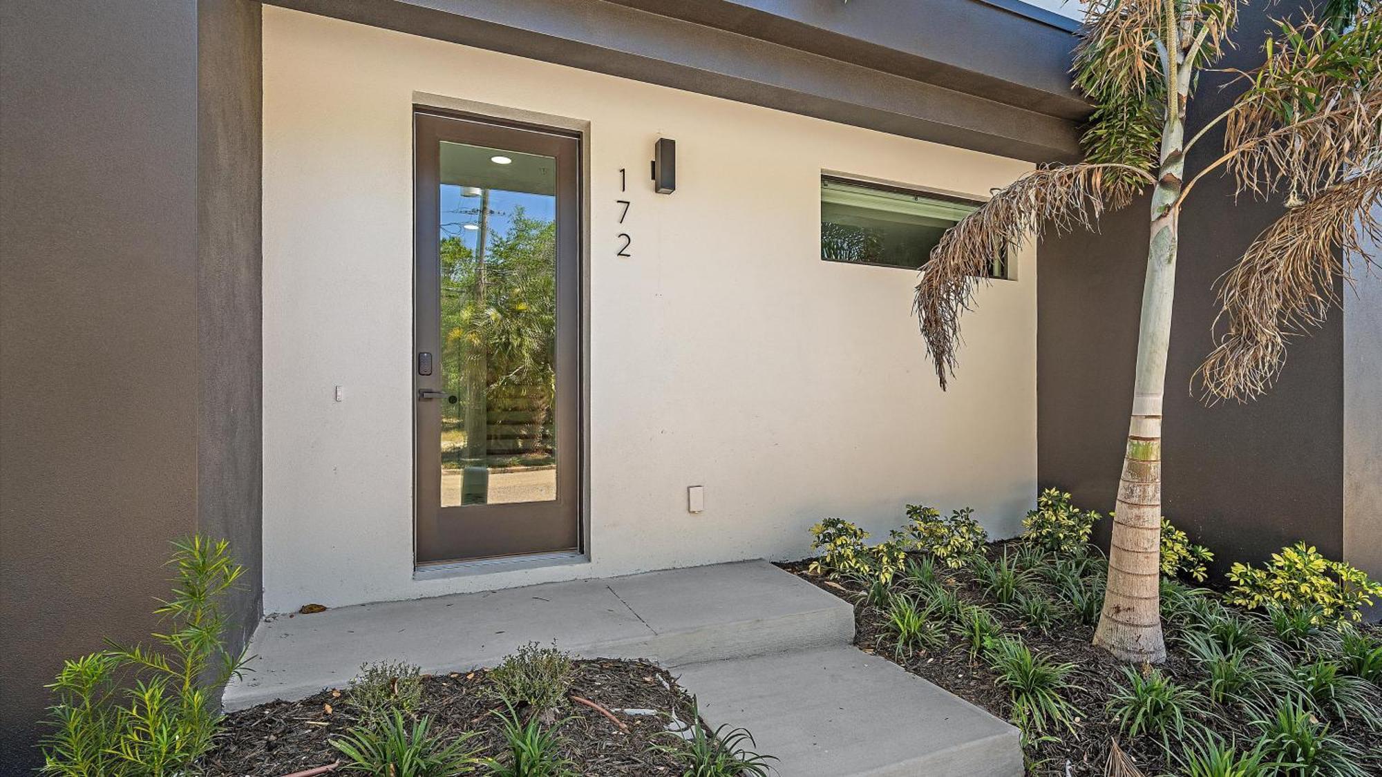 Uptown Oasis Holiday home *